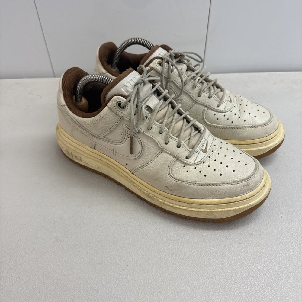 Nike Men's Air Force 1 Luxe 'Pecan' DB4109-200‎ Size 9.5